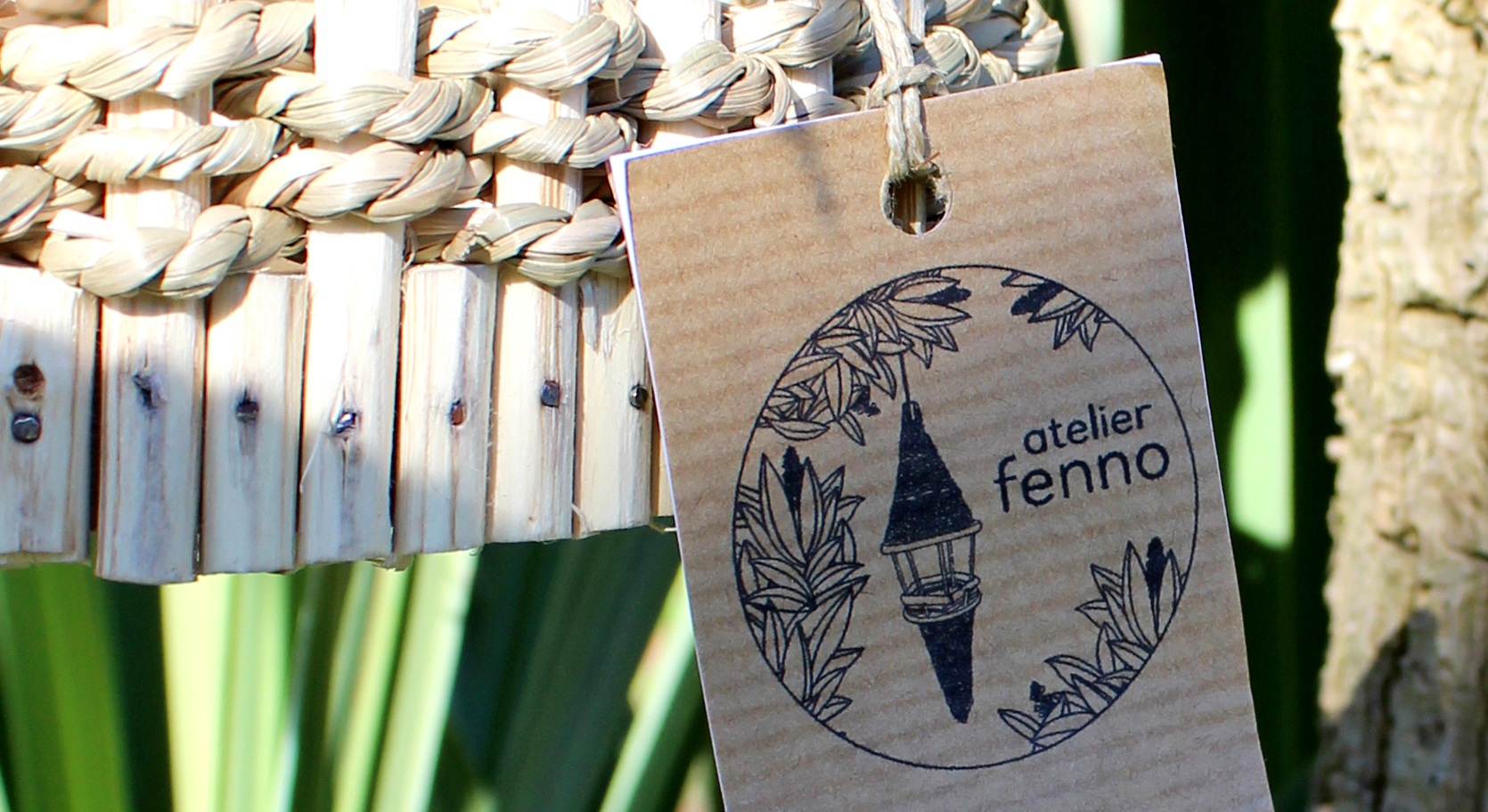 Etiquette de l'Atelier Fenno avec logo par Atelier Bruine